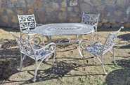 Flor de Lyz #3 Five Piece Patio Set Oval Table